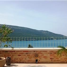 4 bedroom villa with pool and sea views, Kumbor, sleeps 8-10
